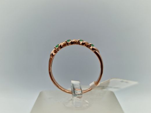 Zelta gredzens ar smaragdiem, 1.38 g, izm. 17.5