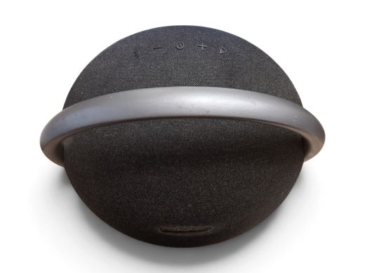 Harman Kardon Onyx Studio 7