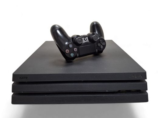 Sony Playstation 4 Pro 1024 gb