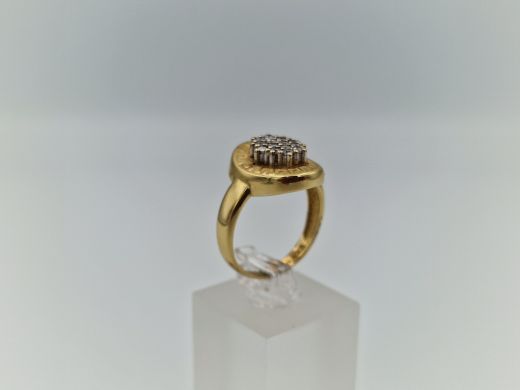 Zelta gredzens ar cirkoniju, 3.68 g, izm. 17.7