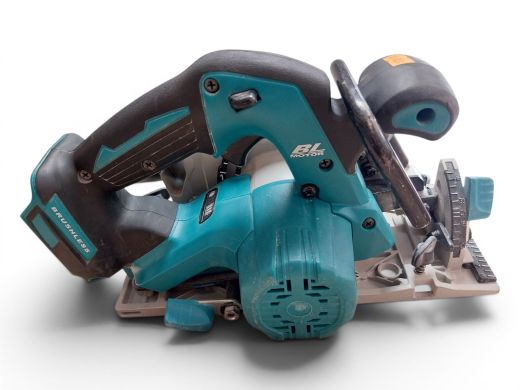 Makita Dhs 680