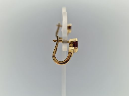 Золотые серьги с гранатом, 6.25 г