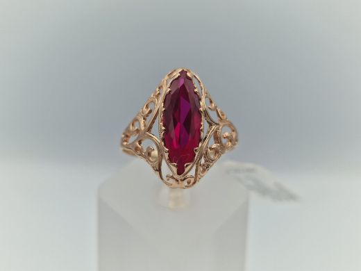 Zelta gredzens ar koraļļi, 3.67 g, izm. 21