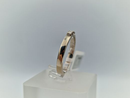 Zelta gredzens ar briljantiem, 2.82 g, izm. 18