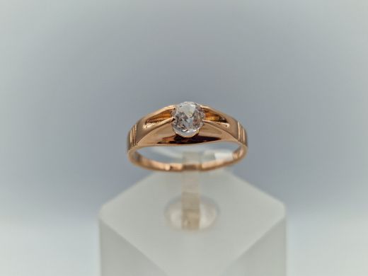 Gold ring with zircon, 2.73 g, size 17