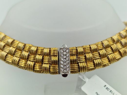 Gold necklace with diamond, 118.08 g