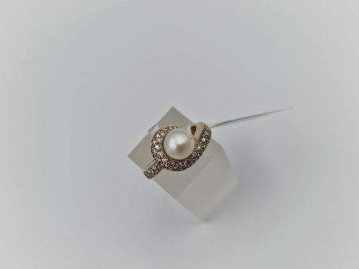 Zelta gredzens ar briljantu, 6.93 g, izm. 16