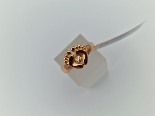 Zelta gredzens ar briljantu, 4.51 g, izm. 17