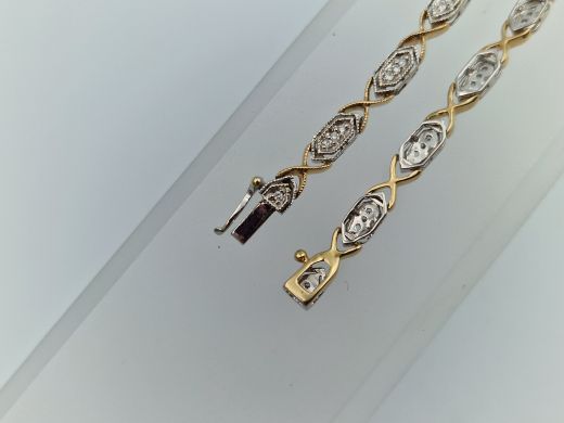 Zelta rokassprādze ar briljantu, 5.76 g, izm. 18.5