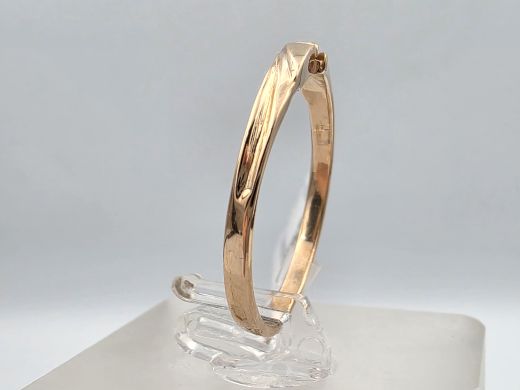 Gold ring, 1.71 g, size 18.5