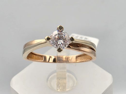 Gold ring with zircon, 2.56 g, size 17.5