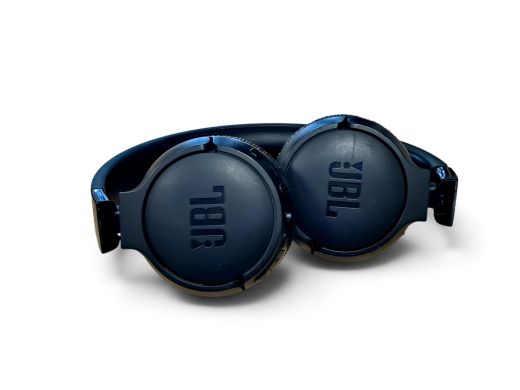 JBL Tune 670Nc