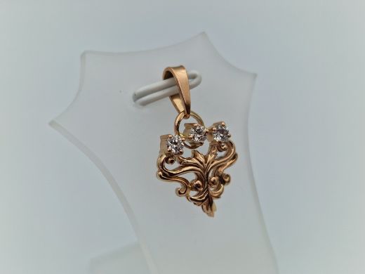 Золотой кулон с бриллиантом, 2.4 г