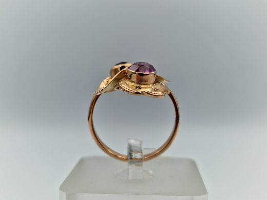 Zelta gredzens ar koraļļi, 4.8 g, izm. 16.5