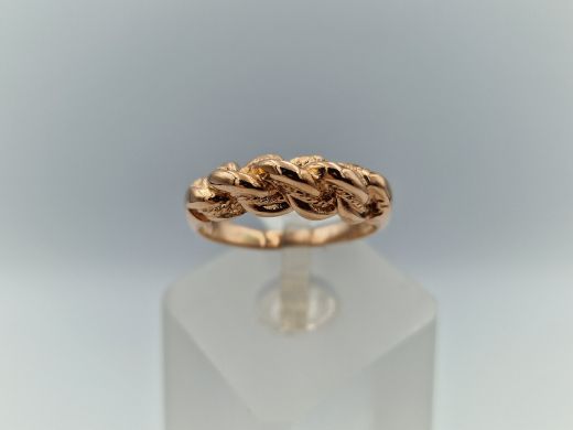 Золотое кольцо, 5.56 г, разм. 17.8