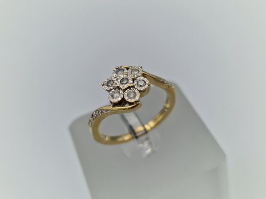 Zelta gredzens ar briljantu, 2.74 g, izm. 16.5