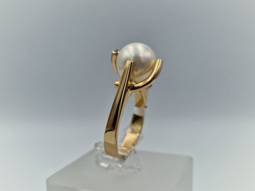 Zelta gredzens ar briljantu, 7.18 g, izm. 17.5