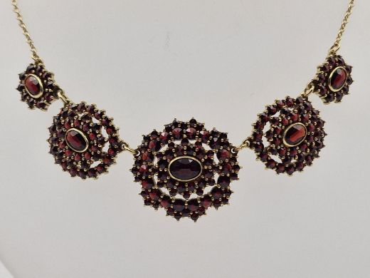 Zelta kaklarota ar granātu, 22.28 g