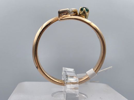 Gold ring with diamond and emerald, 2.26 g, size 16.5