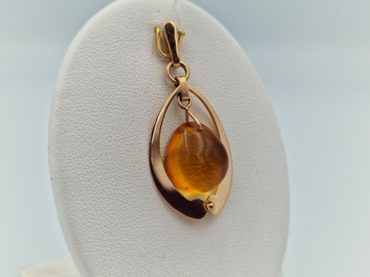 Золотой кулон, 2.39 г