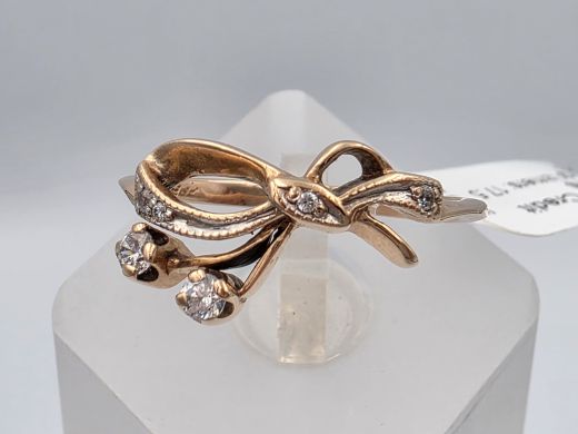 Gold ring with zircon, 2.38 g, size 17.5