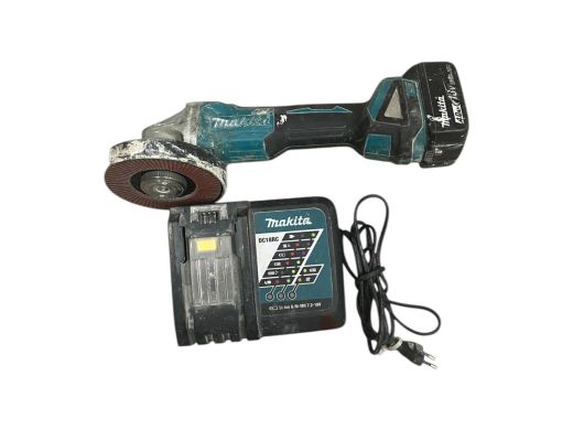 Makita DGA504 