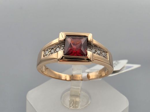 Gold ring with diamond, 3.86 g, size 18