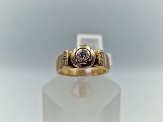 Zelta gredzens ar briljantu, 6.25 g, izm. 16.5