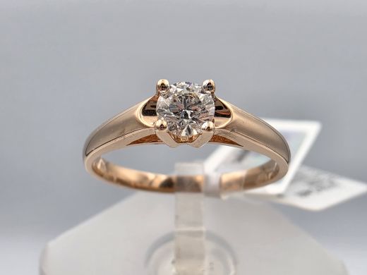 Gold ring with diamond, 2.08 g, size 16.5