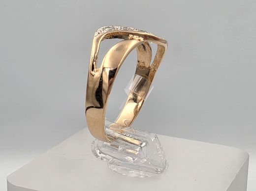 Gold ring with zircon, 1.83 g, size 16