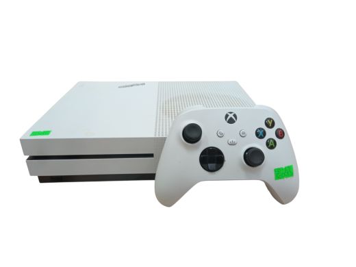 Xbox One 1681 1024 gb
