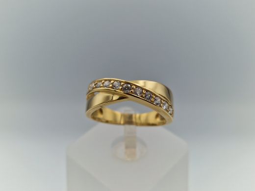 Zelta gredzens ar cirkoniju, 4.04 g, izm. 18