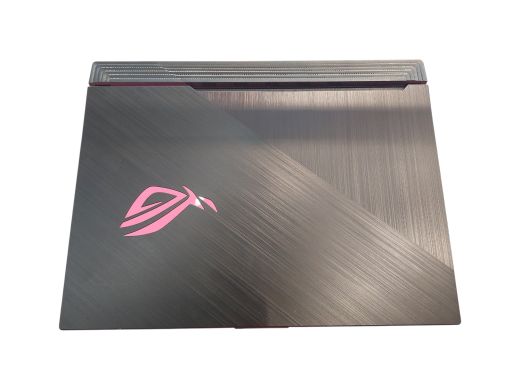 ASUS ROG STRIX G512Li-Ss74 256 gb