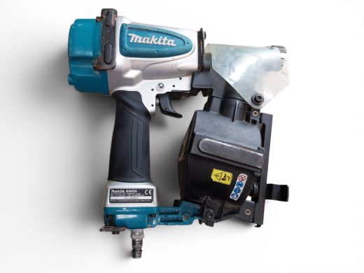 Makita An454