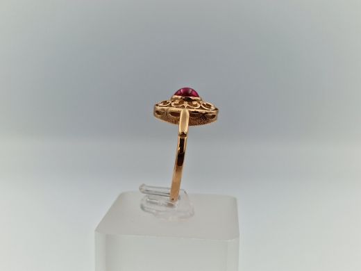 Zelta gredzens ar koraļļi, 2.45 g, izm. 18