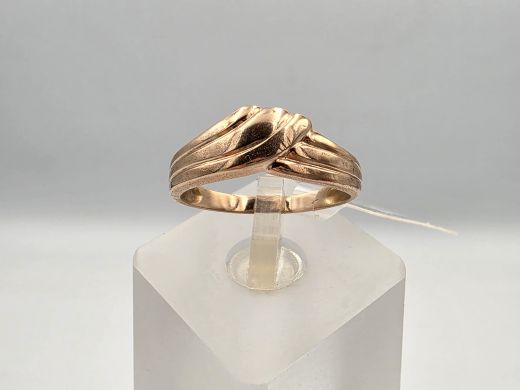 Золотое кольцо, 2.15 г, разм. 17.2