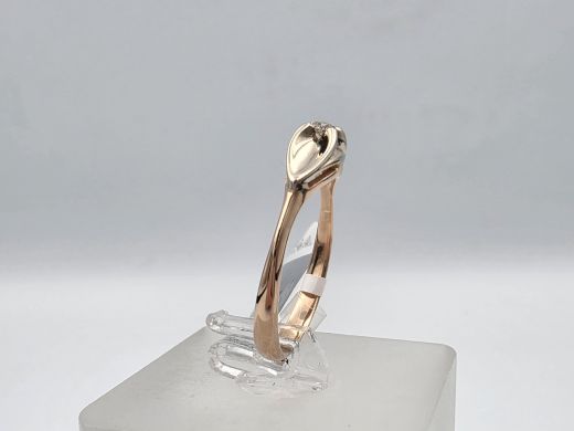 Gold ring with diamonds, 2.54 g, size 17.5