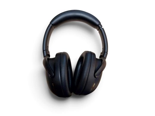 JBL Tour One M3