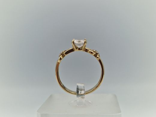 Zelta gredzens ar cirkoniju, 2.34 g, izm. 17.5