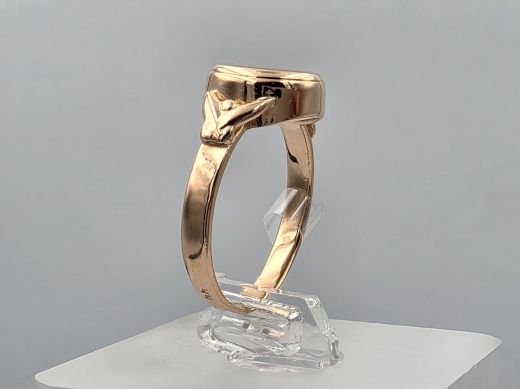 Gold ring, 2.64 g, size 17