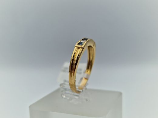 Zelta gredzens ar briljantu un safīru, 3.08 g, izm. 18