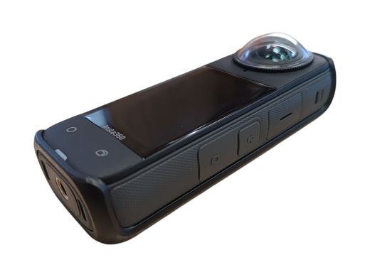 Insta360 X4
