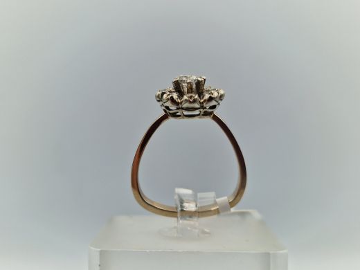 Золотое кольцо с бриллиантом, 4.35 г, разм. 16.5