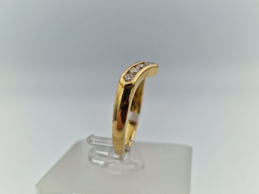 Zelta gredzens ar briljantu, 2.76 g, izm. 16.8