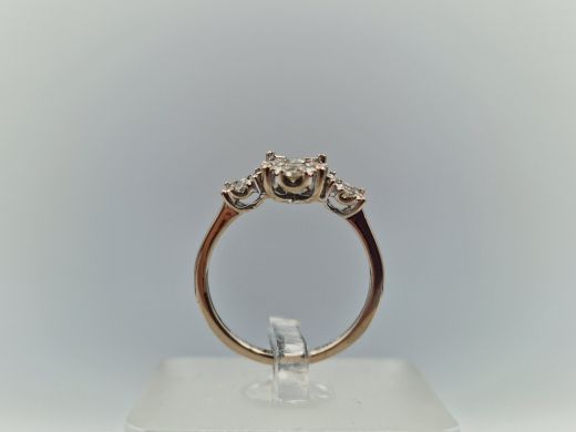 Zelta gredzens ar briljantiem, 2.32 g, izm. 16.5