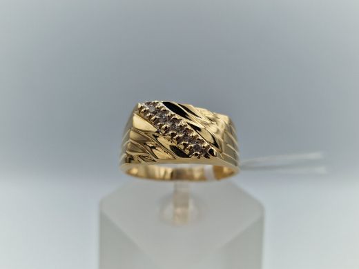 Zelta gredzens ar briljantiem, 4.67 g, izm. 18.5