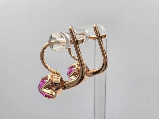 Золотые серьги с корундом, 3.63 г