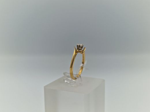 Zelta gredzens ar briljantu, 2.26 g, izm. 16.6