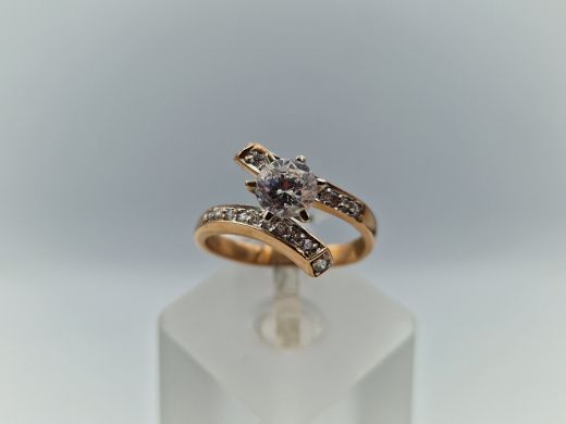 Zelta gredzens ar cirkoniju, 3.77 g, izm. 18