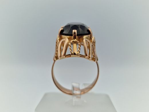 Zelta gredzens ar koraļļi, 8.92 g, izm. 18.5